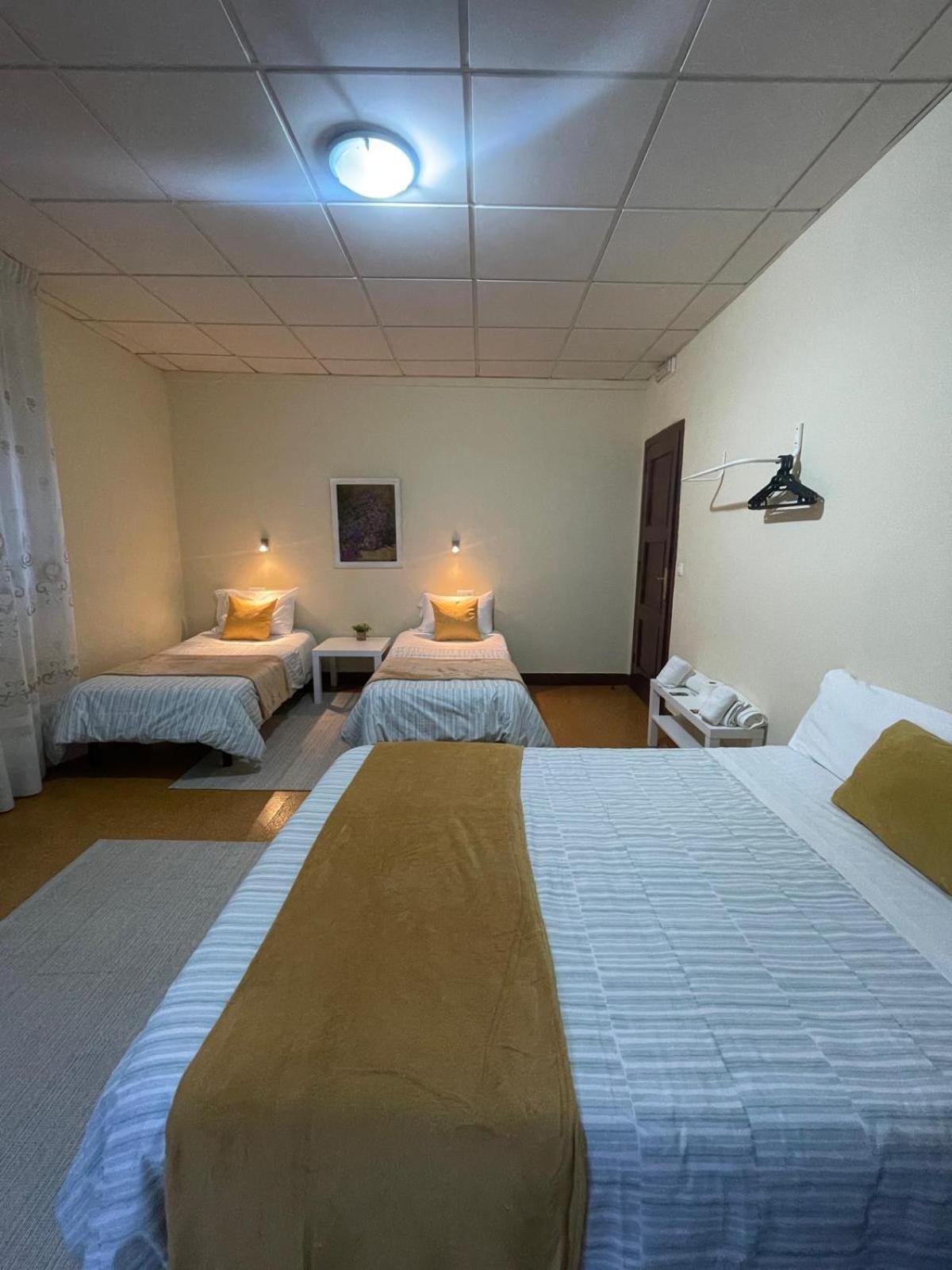 Hostal Real Vigo Exteriör bild